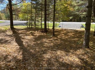 5166 Loggers Way, Ottawa, ON K7S 3G7