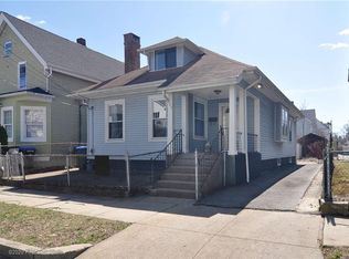 260 California Ave, Providence, RI 02905