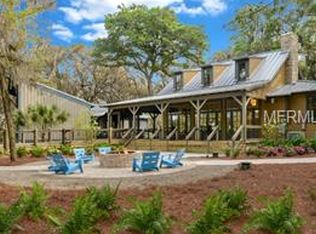 5111 Sagecrest Dr, Lithia, FL 33547