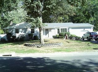 75 Holbrook Rd, Centereach, NY 11720
