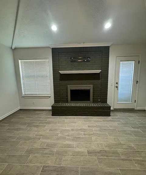 1000 Trinchera Dr — Photo 2