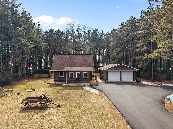 2nd image of W6471 Hidden Springs Dr