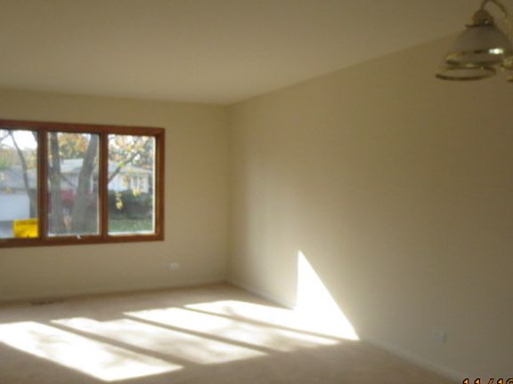4th image of 3016 Scenicwood Ln