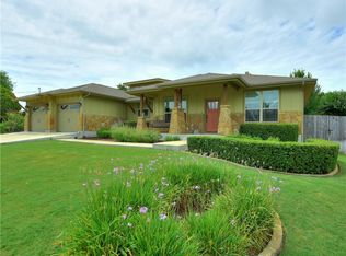 21935 Briarcliff Dr, Spicewood, TX 78669