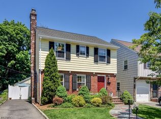 27 Lorraine St, Glen Ridge, NJ 07028