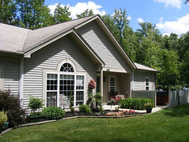 1st image of 17004 Dawn Dr