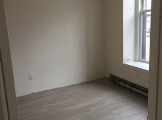 317 Demers Ave APT 3, Grand Forks, ND 58201