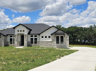 113 Hunting Ridge Dr, La Vernia, TX 78121