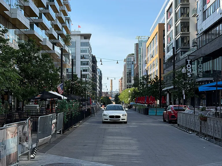 Welcome to Navy Yard living