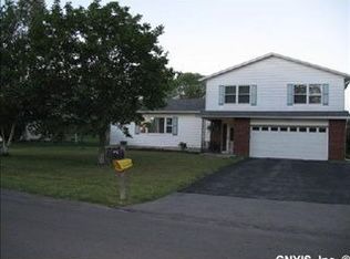 4909 Yeaworth Ln, Manlius, NY 13104