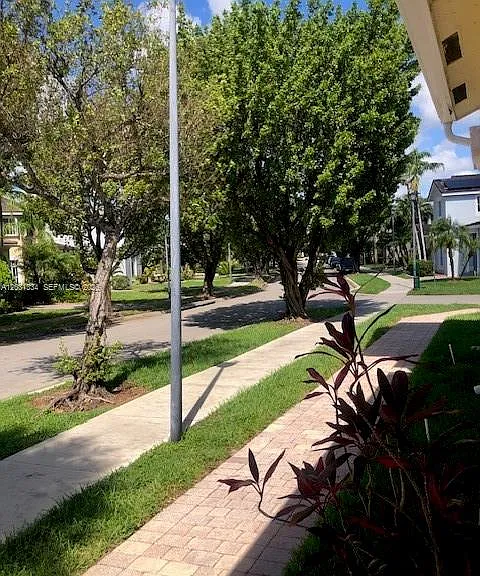 27424 SW 140th Ave — Photo 13