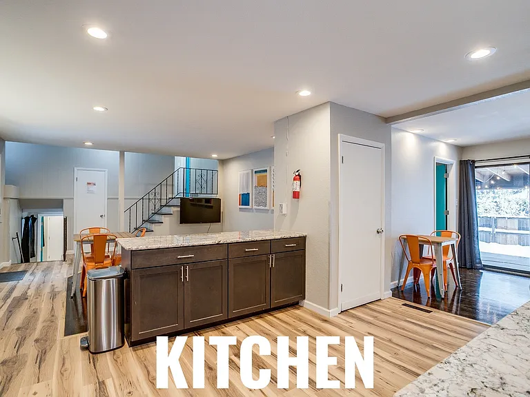 201 Toledo St #3 — Photo 11