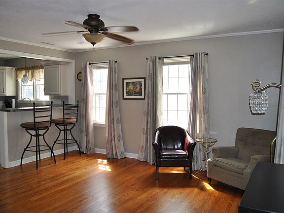 5th image of 1318 Catula Ave