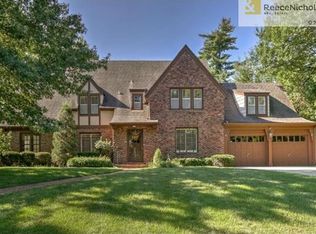 1251 W 61st Ter, Kansas City, MO 64113