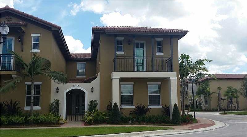 1st image of 1423 SW 147th Ave