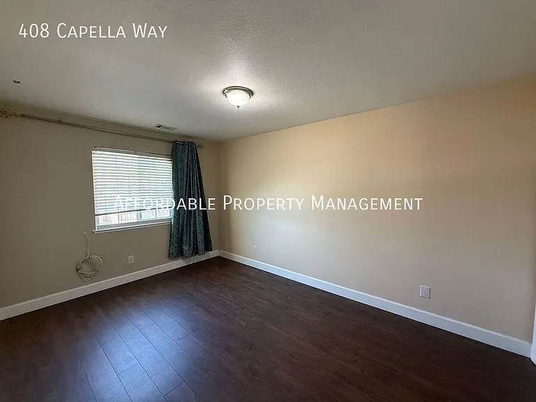 408 Capella Way — Photo 18