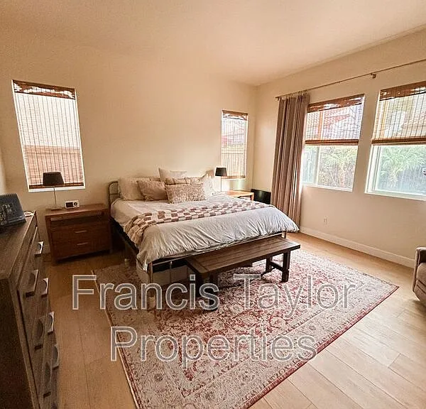 27027 Sunningdale Way — Photo 12