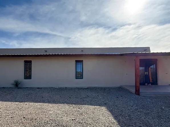157 Fresnal Canyon Rd, La Luz, NM 88337