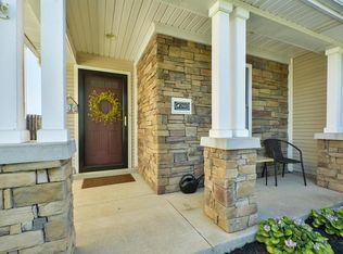 2845 Burnt Mill Rd, Lexington, KY 40511