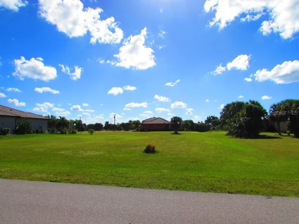 16402 San Edmundo Rd #8, Punta Gorda, FL 33955