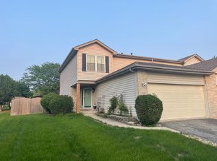 522 N Reef Rd, Lockport, IL 60441