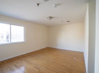108 62nd St #2, West New York, NJ 07093