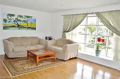 3rd image of 5938 Ashcroft Dr