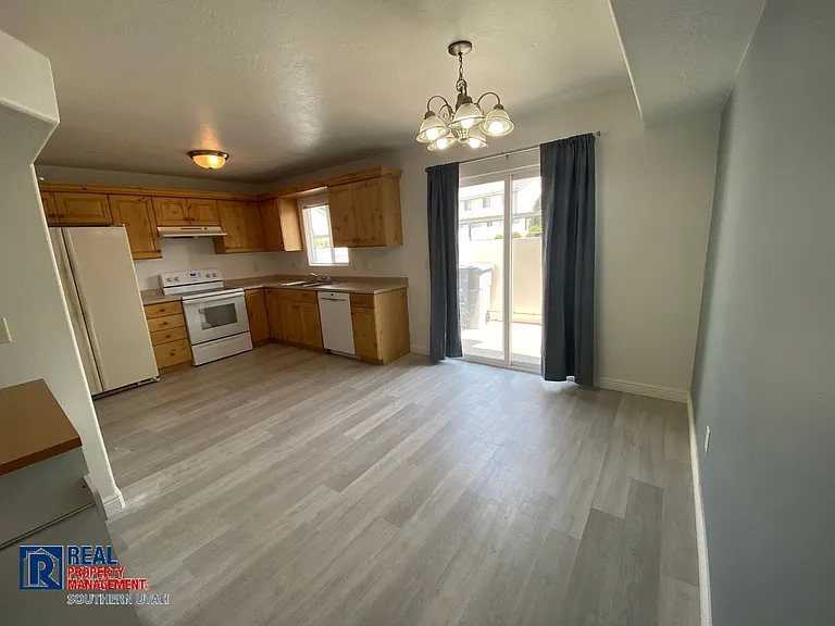 1735 W 540 N #2604 — Photo 3