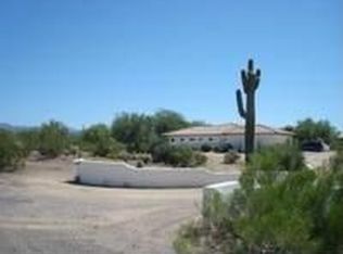 10253 E Hummingbird Ln, Gold Canyon, AZ 85118