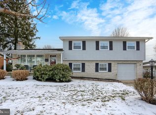 3425 Logan St, Camp Hill, PA 17011