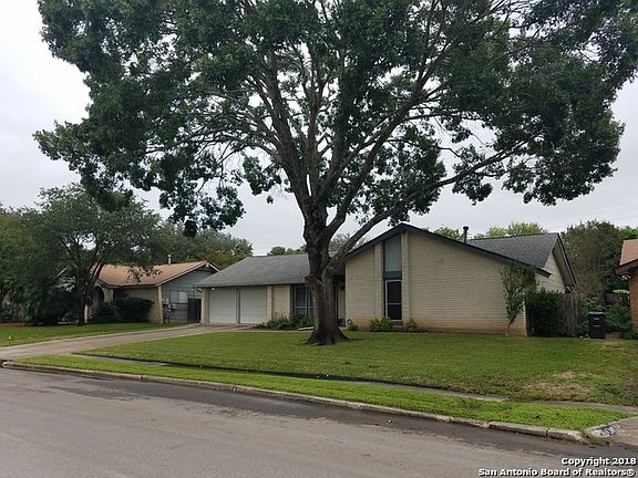 3rd image of 12910 El Marro St