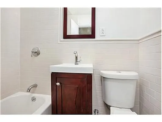 Rented by Douglas Elliman | media 7