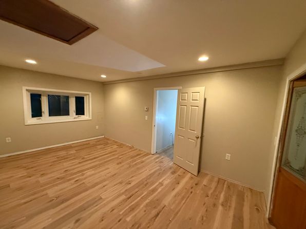 87 Grilleytown Rd #1