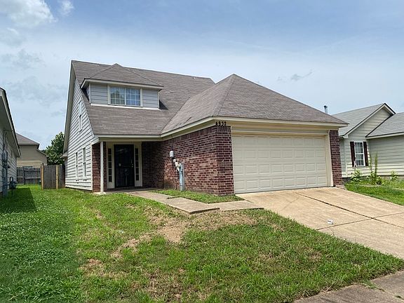 2nd image of 4832 Royal Run Dr