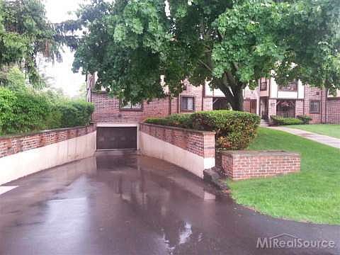 3rd image of 42160 Woodward Ave Unit 18