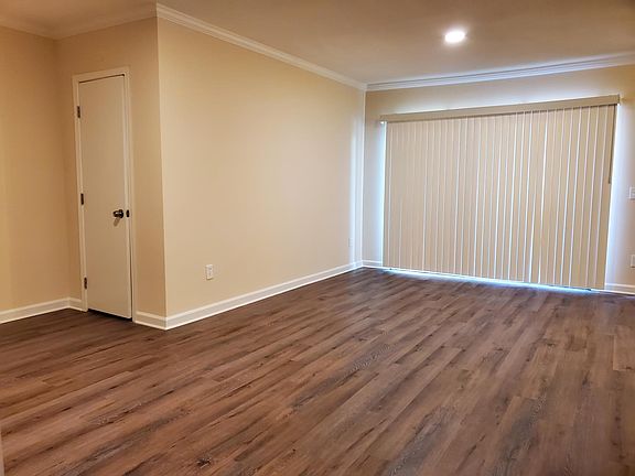 2nd image of 6902 Milwood Ave #5