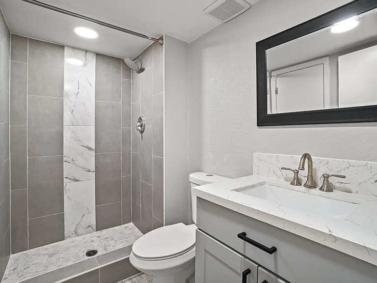 12115 Royal Woods Dr — Photo 19