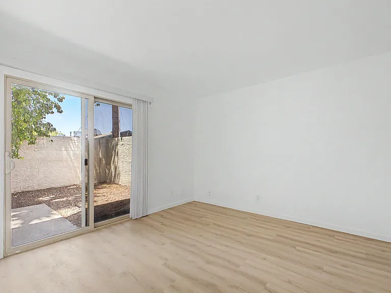 3422 N 12th Pl #1 — Photo 10