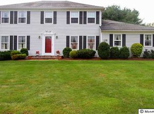 116 Stout Dr, Middletown, NJ 07748
