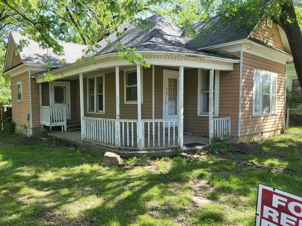 310 W 8th St, Pittsburg, KS 66762