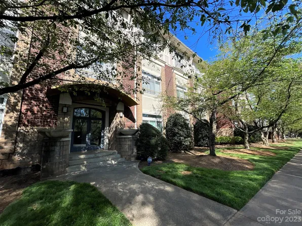 404 N Laurel Ave APT 34, Charlotte, NC 28204