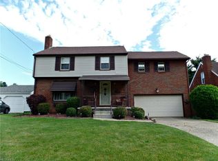 1812 Ridgelawn Ave, Youngstown, OH 44509