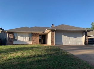 1505 Timber Creek Dr, Weatherford, OK 73096