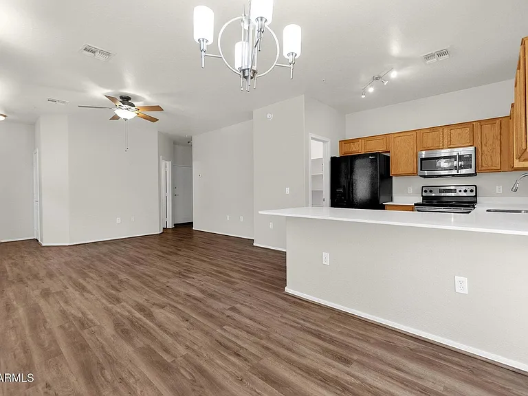 2250 E Deer Valley Rd #80 — Photo 7