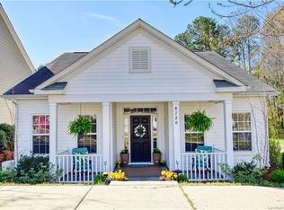 8720 Westwind Point Dr, Cornelius, NC 28031