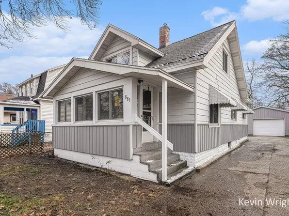 883 Emerson Ave, Muskegon, MI 49442