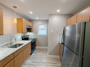 21 Ivy Ct, Groton, CT 06340