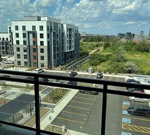 4th image of 95 Dundas St W #514