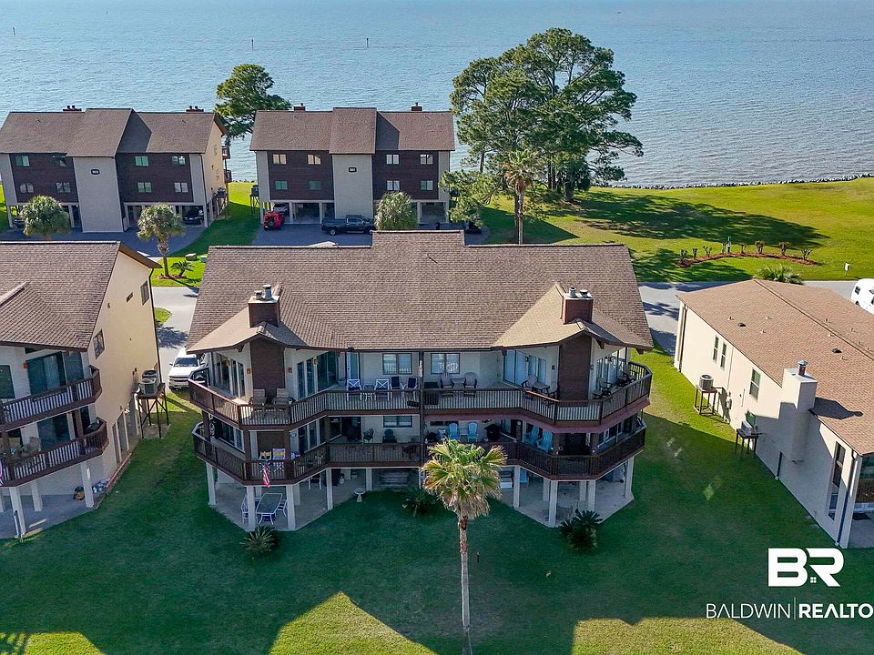 1st image of 3858 Spinnaker Dr Unit 102