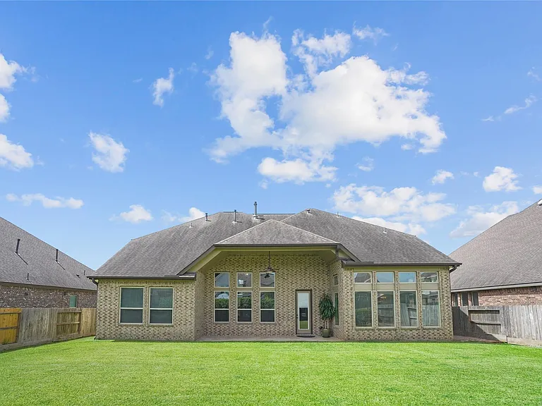 6318 Sunstone Fls — Photo 29